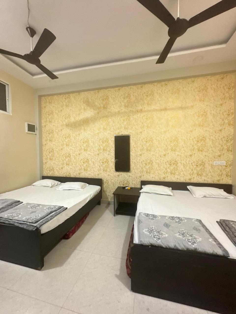 Homestay Rs