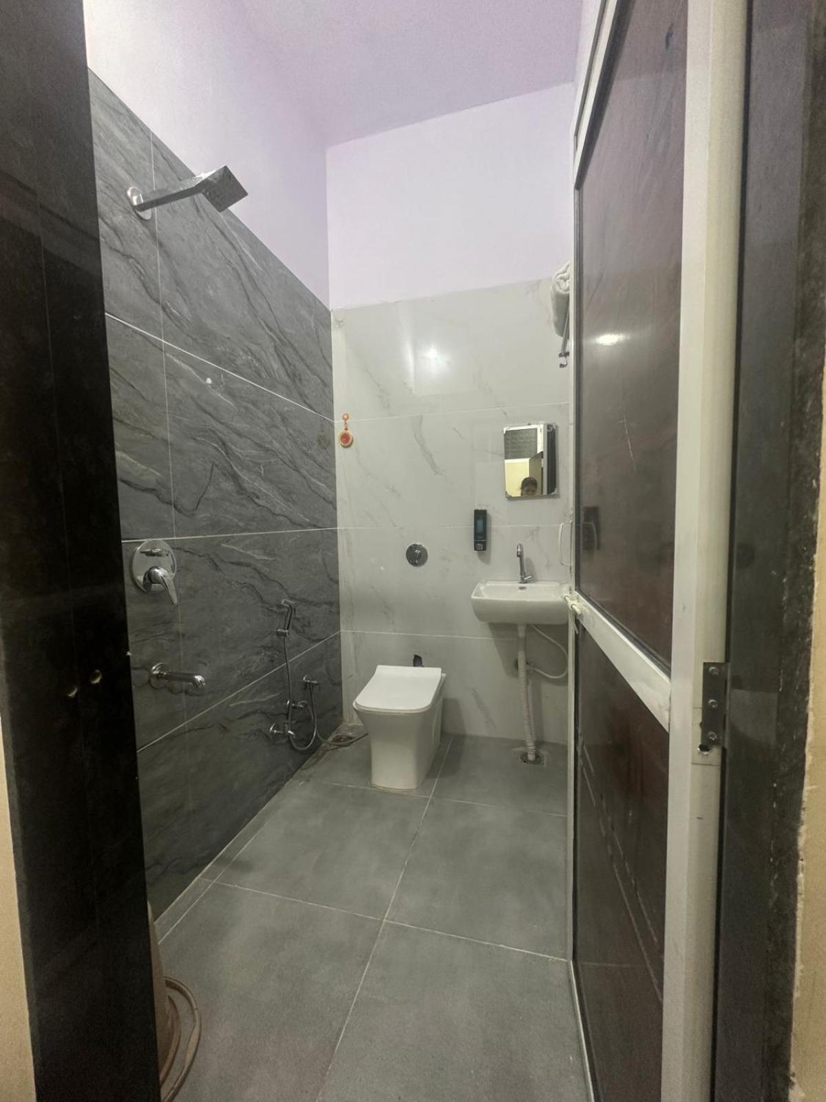 Rs * Ujjain
